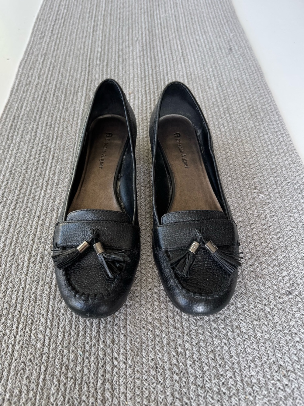 Etienne Aigner Irene Black Leather Tassel Loafers Vintage 90s Size 8